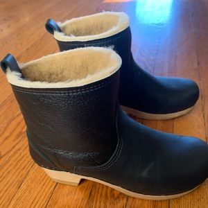 No. 6 Pull On Shearling Clog Boot